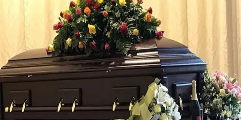 Nằm mơ thấy quan tài có điềm gì? Giải mã từ chuyên gia 2 Giải thích ý nghĩa nằm mơ thấy quan tài